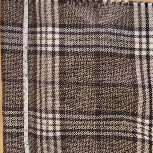 New John Ashford Plaid Winter Scarf Fringe Ends - Picture 3 of 3